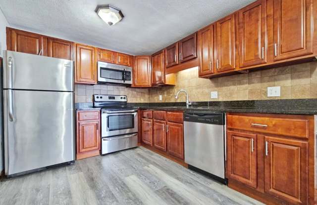 Modern 2 bed 1.5bath condo next to Wonderland T station and Revere Beach, Ocean view - 1235 North Shore Road, Revere, MA 02151