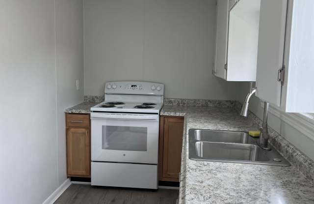 71 Pleasant Street - 4 photos photos