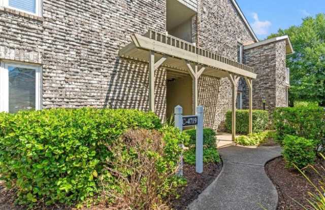 4719 Cobblestone Dr Apt C3 Gallery 1