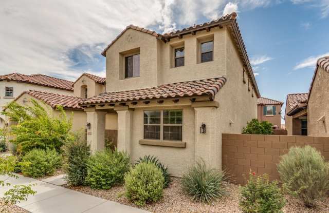 2957 N BRIGHTON Gallery 2
