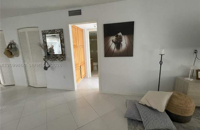 5047 N Highway A1a Gallery 3