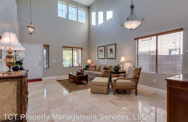 6079 S Legend Drive Gallery 3