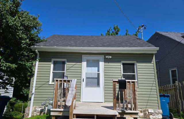 1 Bedroom House In Alton photos photos