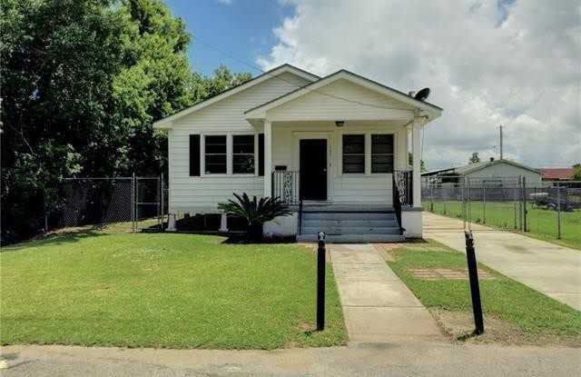 7935 SAINT RITA Street - 7935 Saint Rita Street, Marrero, LA 70072