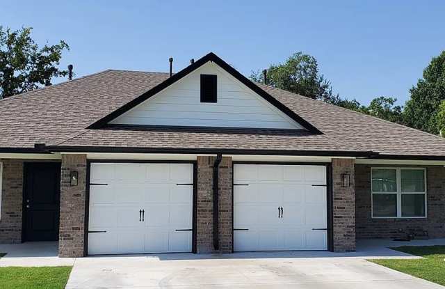 2 Bed | 1 Bath Luxury Duplex photos photos