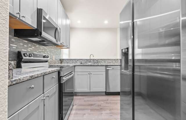 525 E Spring Valley Unit 501 Gallery 4