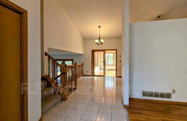 12069 Wedgewood Dr NW Gallery 4