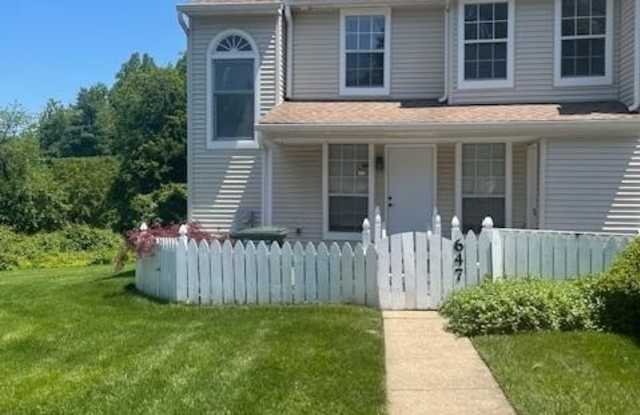 647 CROFT DRIVE photos photos