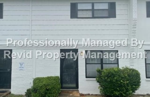 690 Hobbs - 690 Hobbs Drive, Memphis, TN 38111