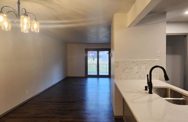 3945 Fairway Hills Drive - 1 Gallery 2