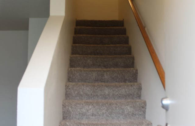 3 br, 2.5 ba home in quiet Scappoose neighborhood photos photos