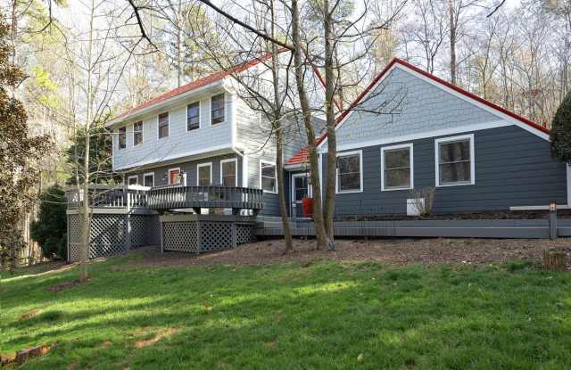 Beautifully renovated large home in CHCCS school district! Available mid-June! photos photos