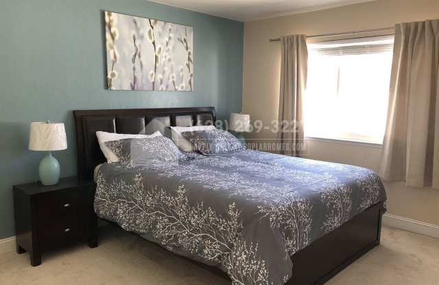 551 Grand Fir Avenue Unit 3 Gallery 2