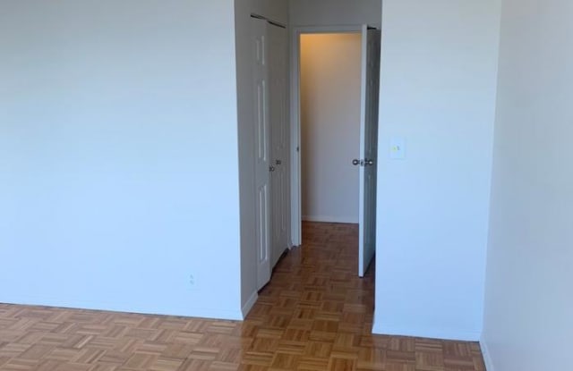 68 Staniford St Gallery 4