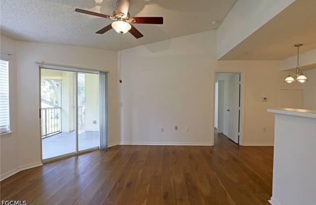 12561 Equestrian Circle Gallery 2