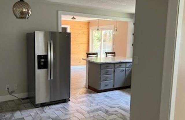 5574 Vega Dr Gallery 3