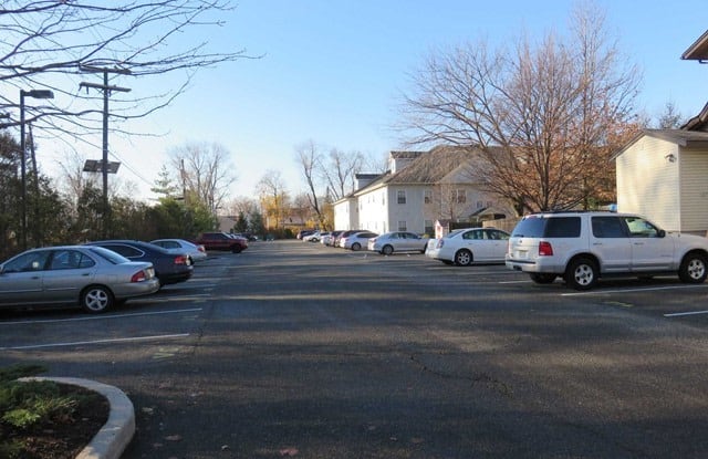 47-53 Central Avenue Gallery 2