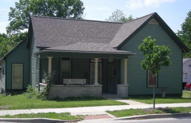 701-2 W Kirkwood Avenue Gallery 1