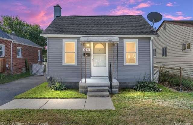 8736 Studebaker Avenue - 8736 Studebaker Avenue, Warren, MI 48089 8736 Studebaker Avenue - 8736 Studebaker Avenue, Warren, MI 48089