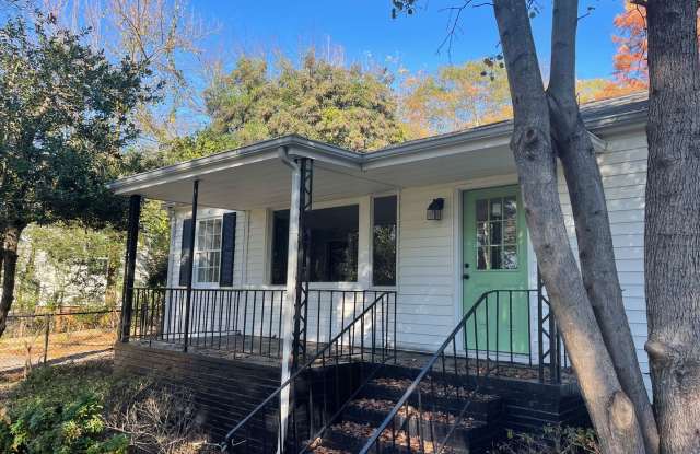 Beautifully renovated Normaltown 3/2 Home with fenced in front yard! Water, trash, and lawncare included! Available August 12th! photos photos Beautifully renovated Normaltown 3/2 Home with fenced in front yard! Water, trash, and lawncare included! Available August 12th! photos photos