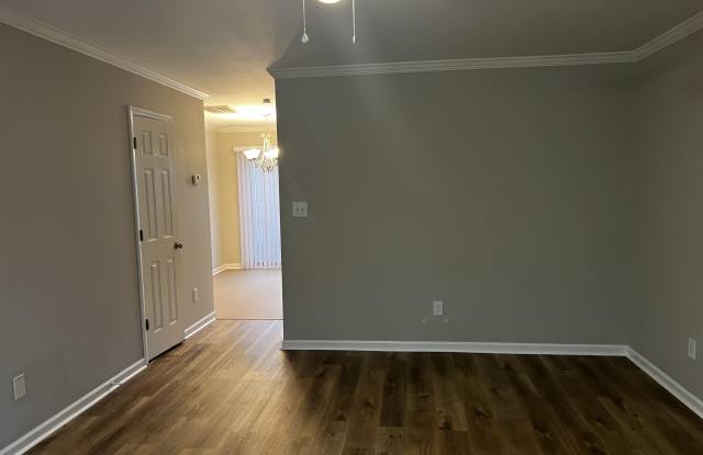 1500 Manning Forest Drive Gallery 4