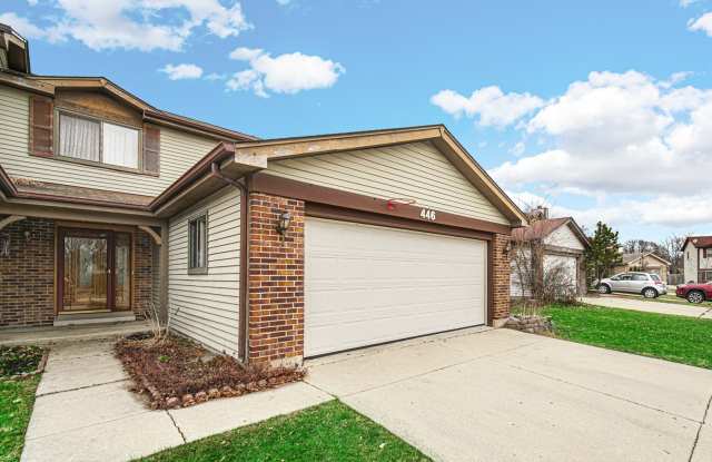 446 Irvine Court photos photos