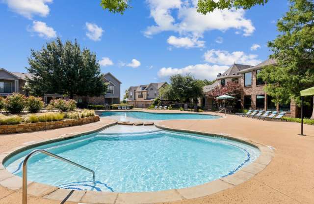 Enclave on Golden Triangle Apartments Gallery 2
