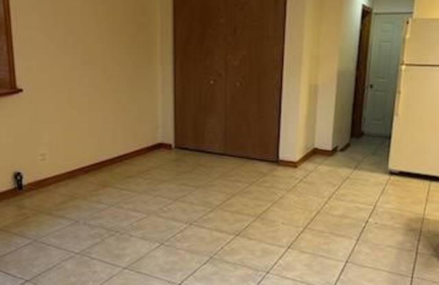 1011 Dunlop Avenue - 1 Gallery 2