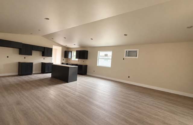 Brand New! 2 Bedroom Single Family Home Gallery 3
