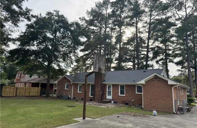 3545 Rosewood Drive Gallery 4