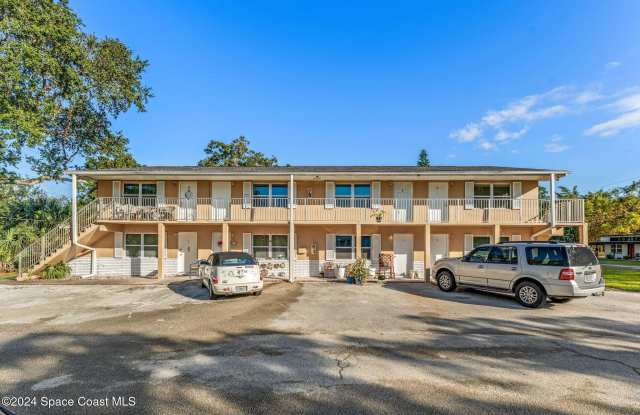 89 Northwest Irwin Avenue - 1 photos photos