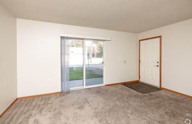 Pineview Place Apartments Gallery 3