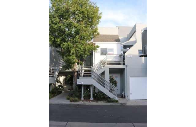 27794 Zircon Gallery 2