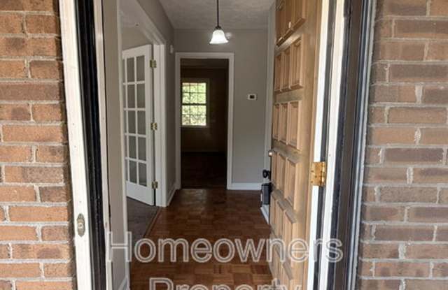 1525 Trevino Dr Gallery 2