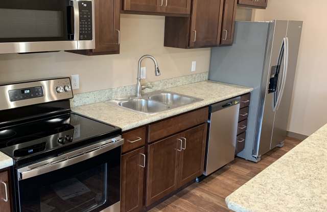 2832 Overlook Blvd - 2832 Overlook Boulevard, Helena, MT 59601