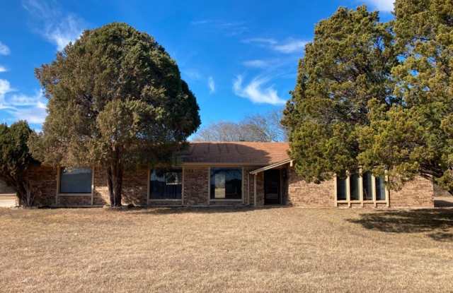774 Llewelyn Ln, Killeen - 774 Llewellyn Drive, Killeen, TX 76542