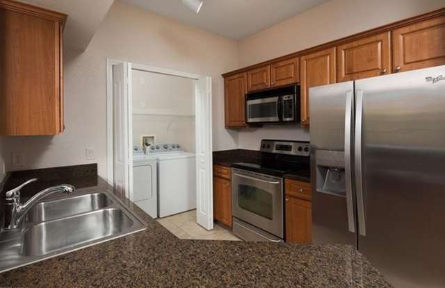 ANNUAL RENTAL - POSITANO PLACE 2 BED / 2 BATH photos photos