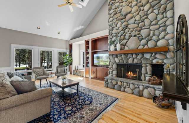 Gorgeous Single Level Luxury Home at Widgi Creek! photos photos