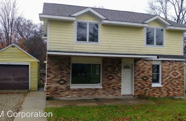 308 Pierce Ave - 308 Pierce Avenue, Kalamazoo, MI 49001