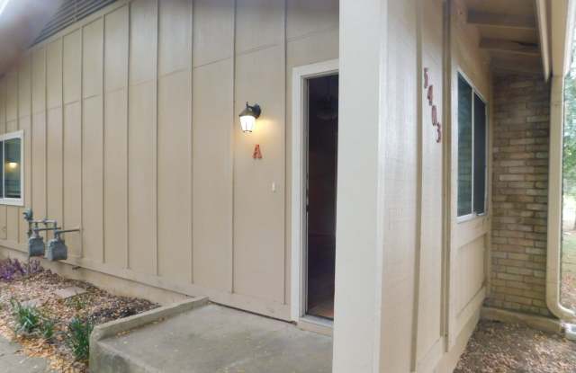 Armstrong Living Trust #8 (5403 Westgate Blvd) photos photos