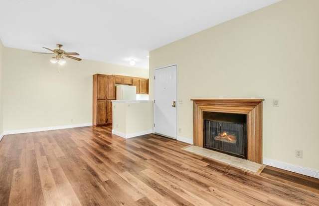 3443 Pepperwood Ter Gallery 4