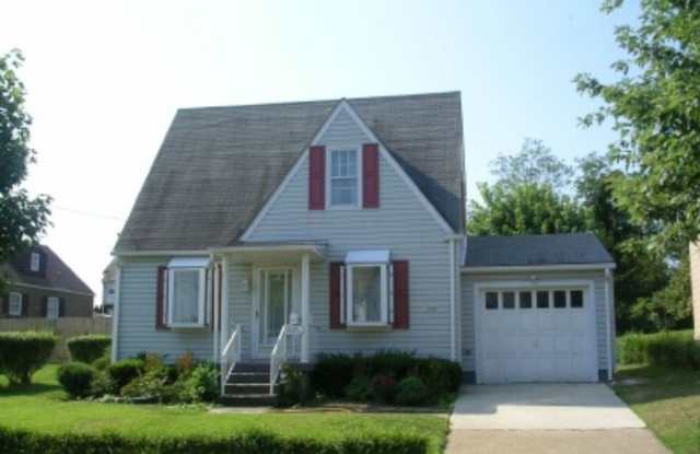 VIDEO WALK THROUGH Two Bedroom Home in an Excellent Neighborhood photos photos VIDEO WALK THROUGH Two Bedroom Home in an Excellent Neighborhood photos photos