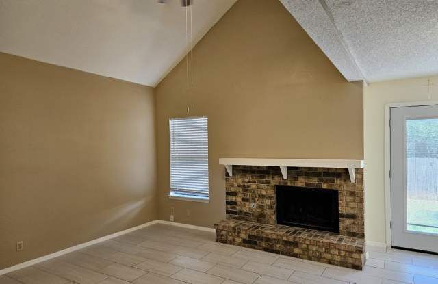 14208 INDIAN WOODS Gallery 4