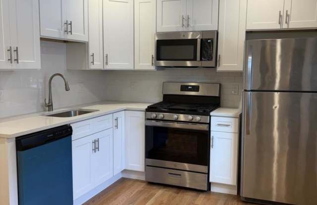 17 RADNOR photos photos