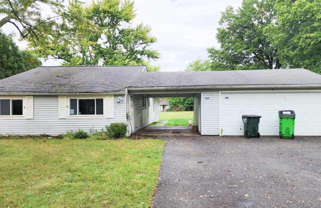 Lovely Cape Cod 3 Bedroom Home - 5600 Columbia Drive, Bedford Heights, OH 44146