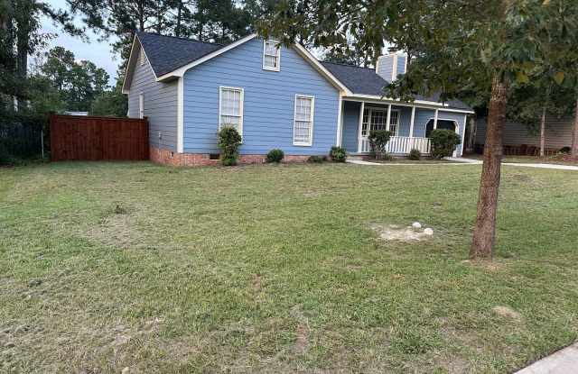 Newly renovated ranch-style home with lots of charm Gallery 3