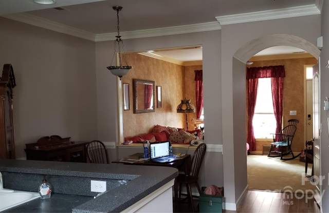 12137 Memory Lane photos photos