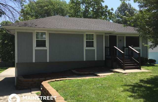 11521 North McGee Street - 11521 North Mcgee Street, Kansas City, MO 64155