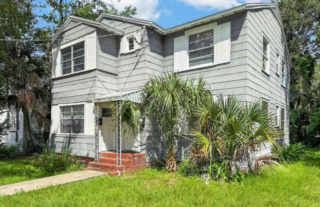 1547 FLAGLER Avenue Gallery 3