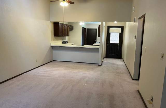 1903 Muny Vista Ct., Apt A Gallery 4